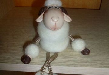 A white toy sheep