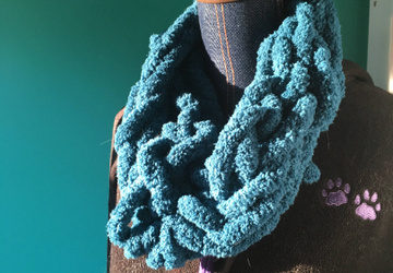 very fuzzy warm winter arm knitted infinity scarf:blue.