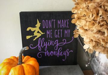 Flying monkeys Sign | wizard of oz sign | Wood Sign | Fall Sign | flying monkeys | no place like home | wicked witch | Halloween decor