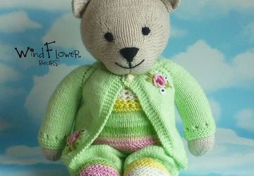 Hand crafted, one of a kind teddy bear - Lettuce.
