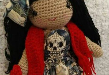 Crochet doll