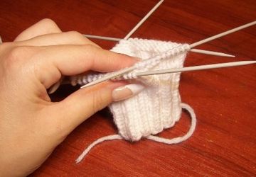 How To Knit Fingerless Gloves