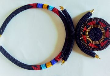 African beaded statement necklace for women  with a pair of earings