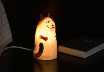 Matilda Cat felt lamp