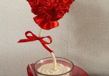 "Love" - mini-topiary