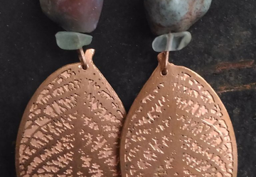 Copper engraved leaf earrings with fluorite and agate