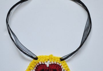 Crochet necklace
