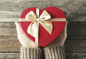 DIY: Thread Christmas Tree