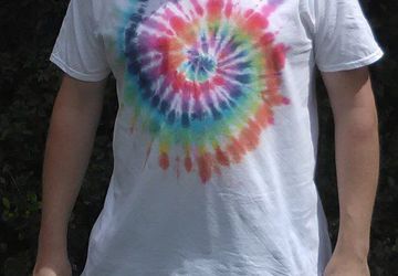 Miniature Rainbow Tie Dye T-shirt