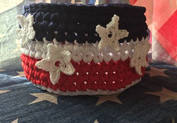 American's Patriotic Crochet Basket
