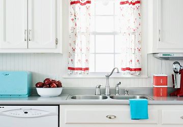 How To Decorate Above Kitchen Cabinets