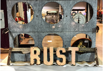 Old House Vintage Market