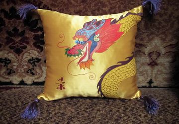Decorative pillows "Happy dragons"