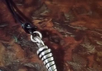 Sterling Silver "Tribal Elements" Lge. Honey Comb Pendant