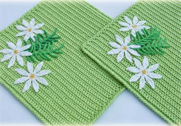 "Meadow camomiles" set of pot holders
