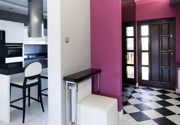 How To Decorate A Hallway