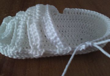 Crochet Baby Sandals