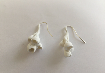 minimalist white bouquet polymer clay earrings n.006
