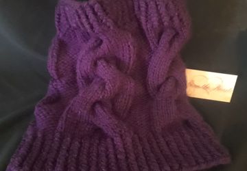 Aubergine Cabled Cowl