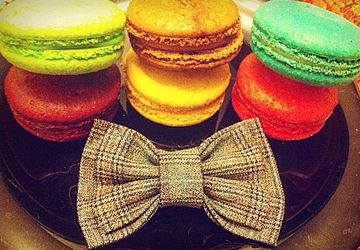 Bow tie