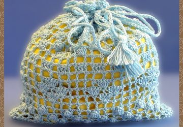 Crocheted giftbag