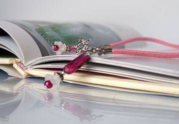 White rosted Flower Bookmark, Czech Glass Flower Beaded Bookthong, Valentines gift - Puffy Flower beads - Bell flower bookmark