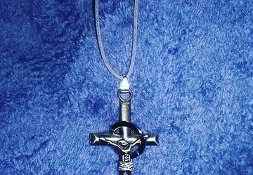 necklace with a cross pendant