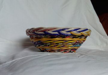 A round candy box "Color mood" (6)
