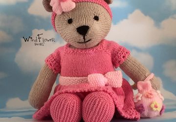 Hand knitted one of a kind teddy bear - Honesty.