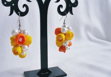 Earrings with bellflowers