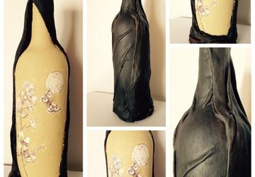 A decorative bottle "An era"
