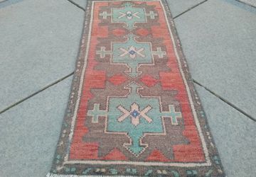 TURKİS SAMALL RUGS !, Free Shipping, Door Mat, Welcome Rug, Vintage Rugs, Table Rug, Red in green Rug, Oushak Rugs, ikat rug