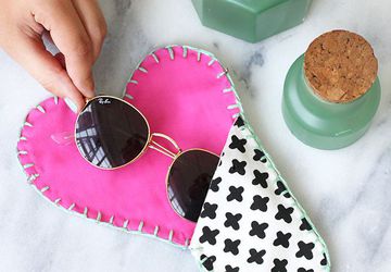 DIY Cotton Canvas Heart Sunglasses Case