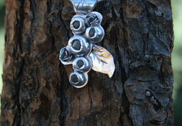 The "Home Grown Sapphires" pendant