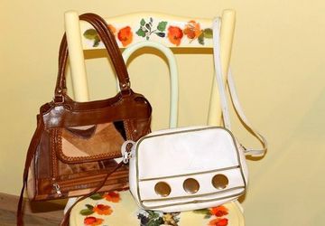 Woman's purses