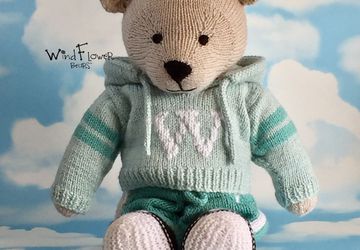 Hand knitted one of a kind teddy bear - Figwort.