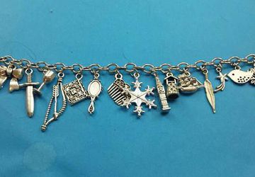 Once Upon a Time, There was a Princess... charm bracelet