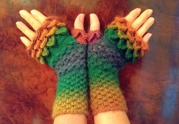 Autumn Colour Gloves, Fingerless Dragon Scale Gloves Handmade