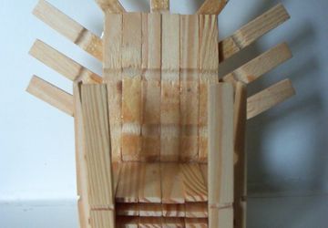 Game Of Thrones Iron Throne Miniature Wooden Peg Chair