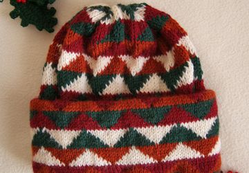 A aat with a jacquard and double lapel