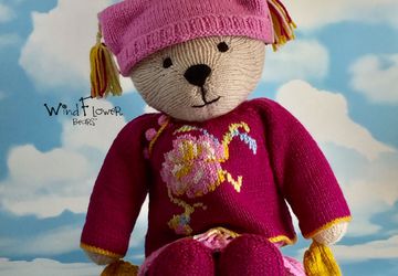 Hand knitted one of a kind teddy bear - Catmint.