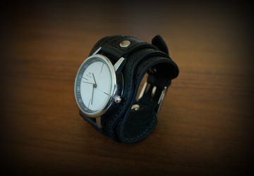 Women's watch "Classic"