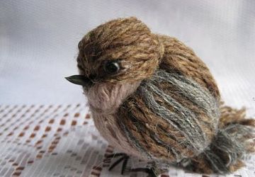 DIY yarn birds