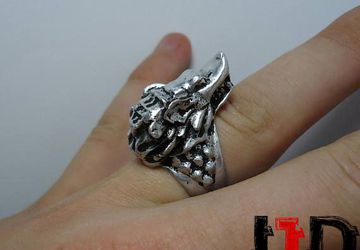 Silver House Stark Ring - Game of Thrones - Wolf Head Ring - Indian Ring - Pagan Ring - Wolf Jewelry - House Stark Ring