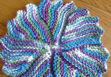 Hand-knit dish cloths