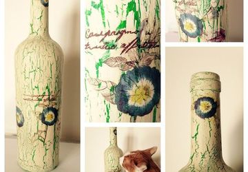 A decorative bottle "Vintage provence"