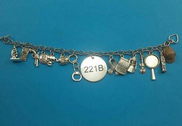 Consulting Detective charm bracelet