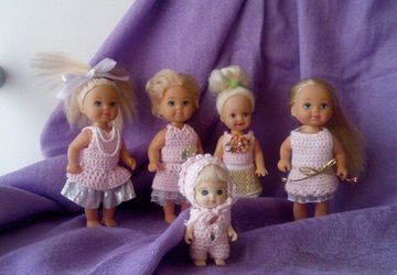 Clothes for dolls