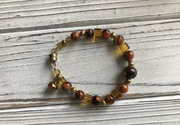 Natural stones & Gemstones for men and women...elegant & unique...crystal & pearl 🦋