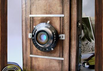 RetroCam the small chest of drawers